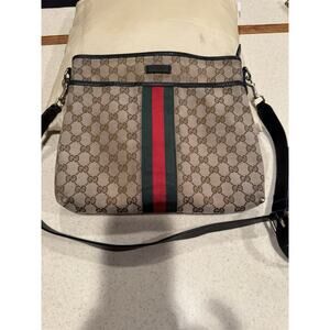 Gucci GG Supreme Messenger Bag